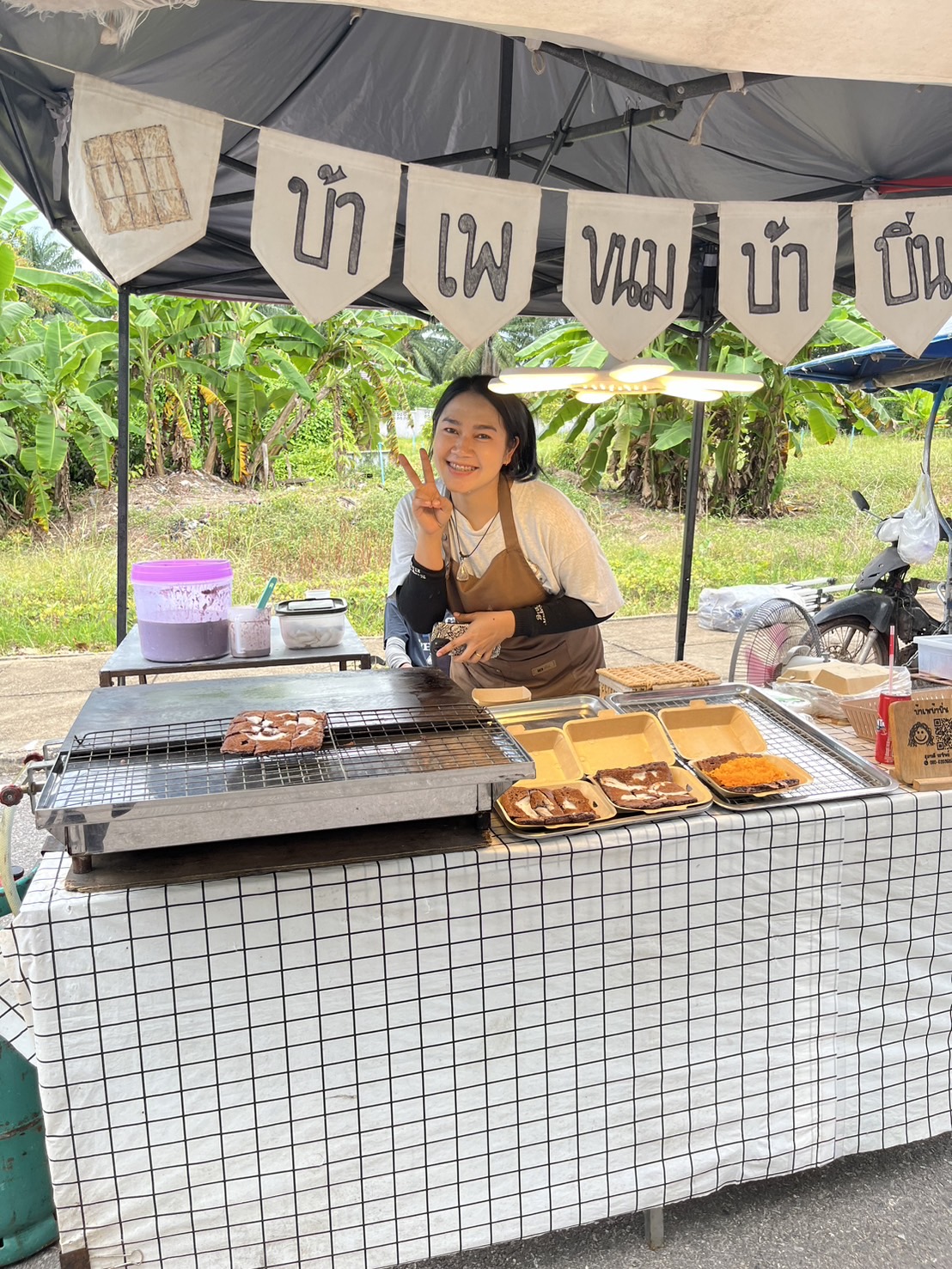 👉👉 เริ่มแล้ว  “ตลาดนัดท้องถิ่นสีเขียว 
“หลาดสวนจันทน์” 
📌ทุกวันพฤหัสบดี ตั้งแต่เวลา 15.00 น. เป็นต้นไป ณ บริเวณสวนสาธารณะกะพ้อจันทน์ ตำบลเคียนซา อำเภอเคียนซา จังหวัดสุราษฎร์ธานี  
✅มีทั้งสินค้าประเภทผลิตภัณฑ์อาหาร เครื่องดื่ม พืช ผัก ผลไม้ เครื่องแต่งกาย ของใช้ ของที่ระลึก ให้เลือกสรรมากมาย